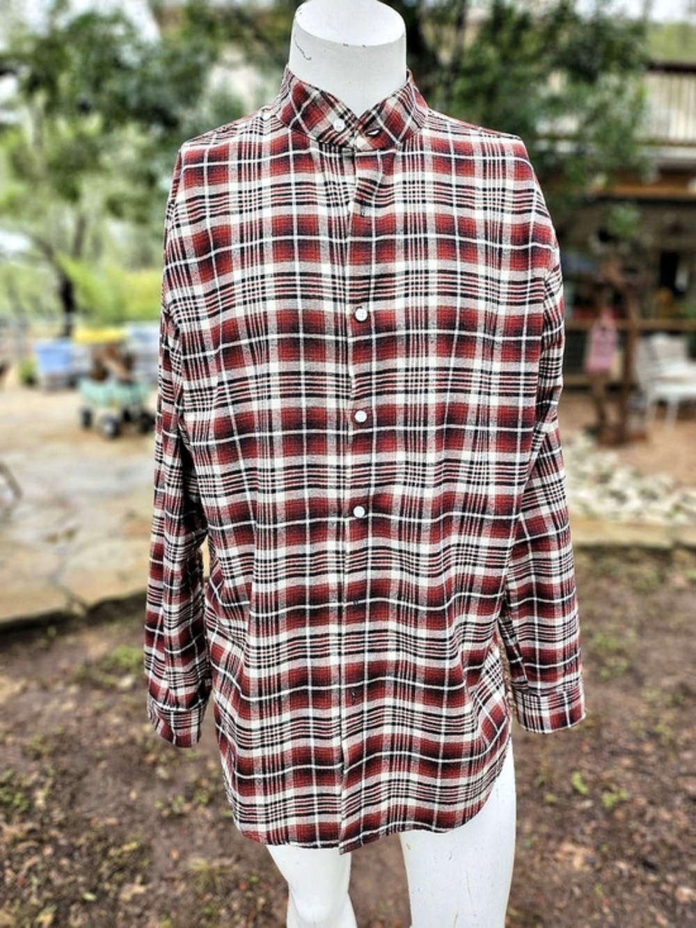 ORO Los Angeles Plaid Button Down Red & White. Grandfather Collar XL